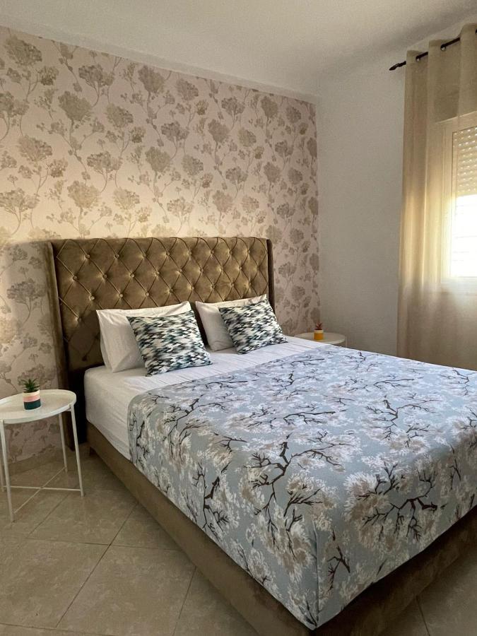 Joli Appartement Au Centre D'Oujda Exterior photo